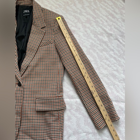 Zara Women's Plaid Check Blazer in Brown and Black - Picture 8 of 13
